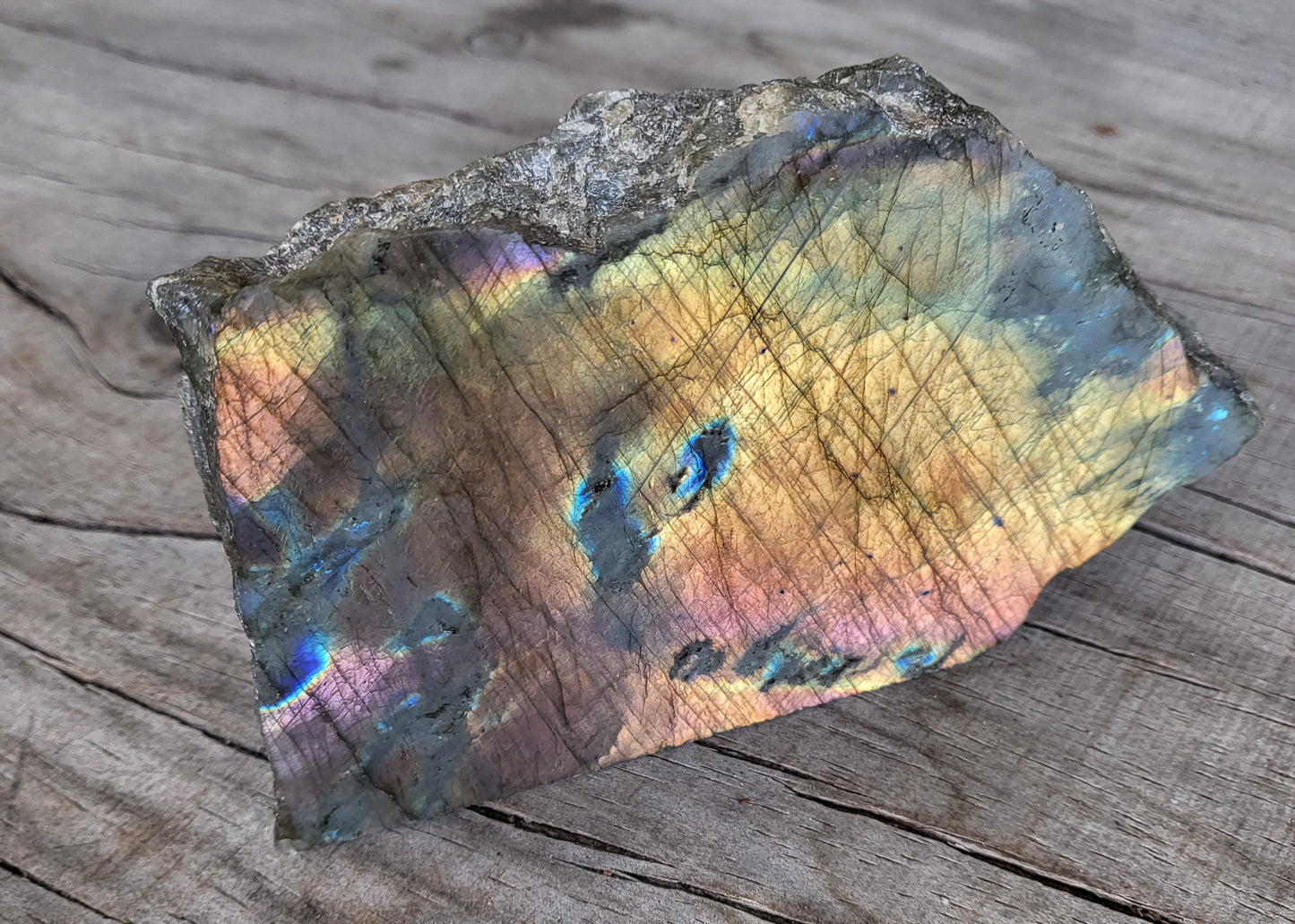 WW Labradorite Standing