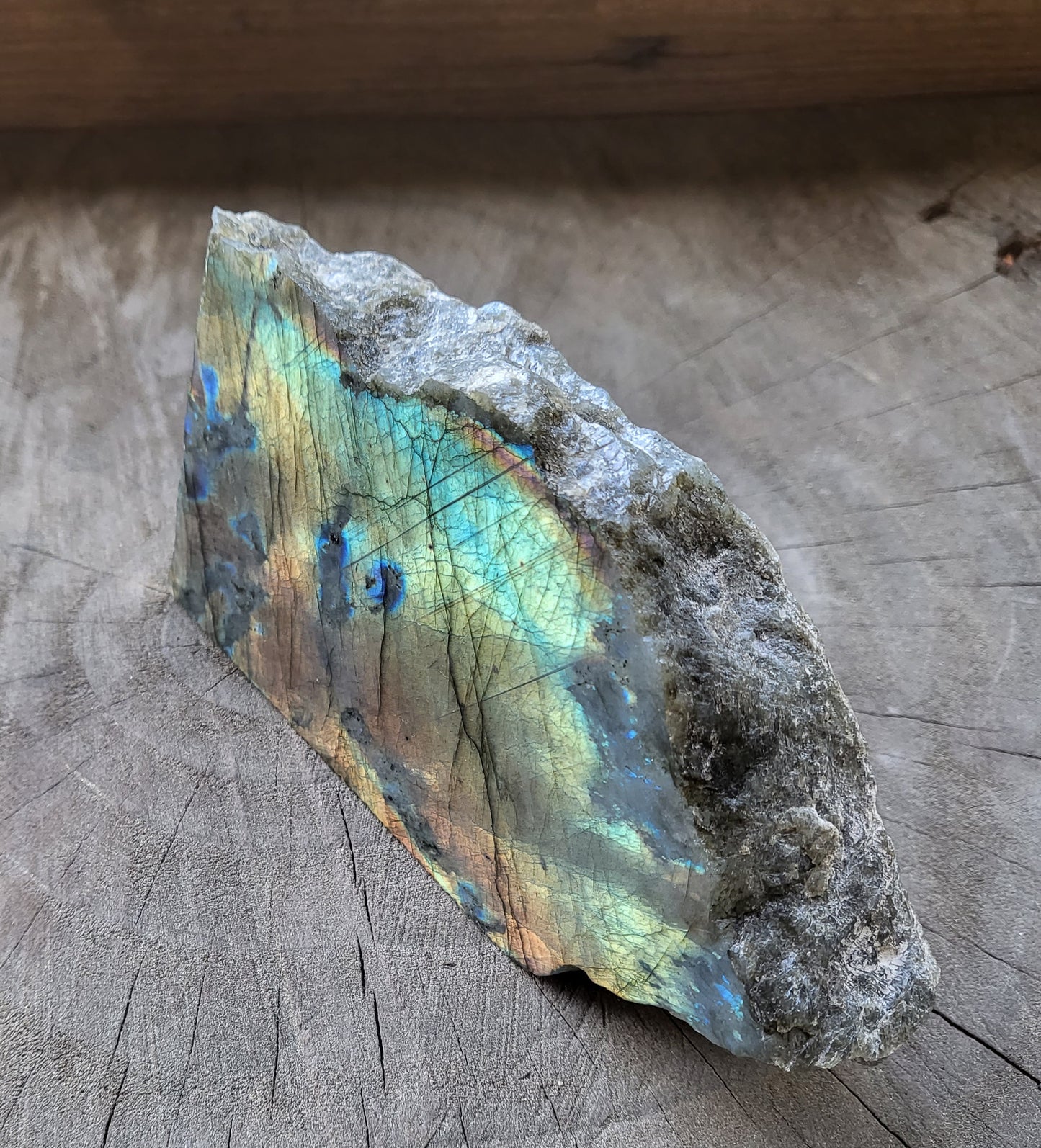 WW Labradorite Standing