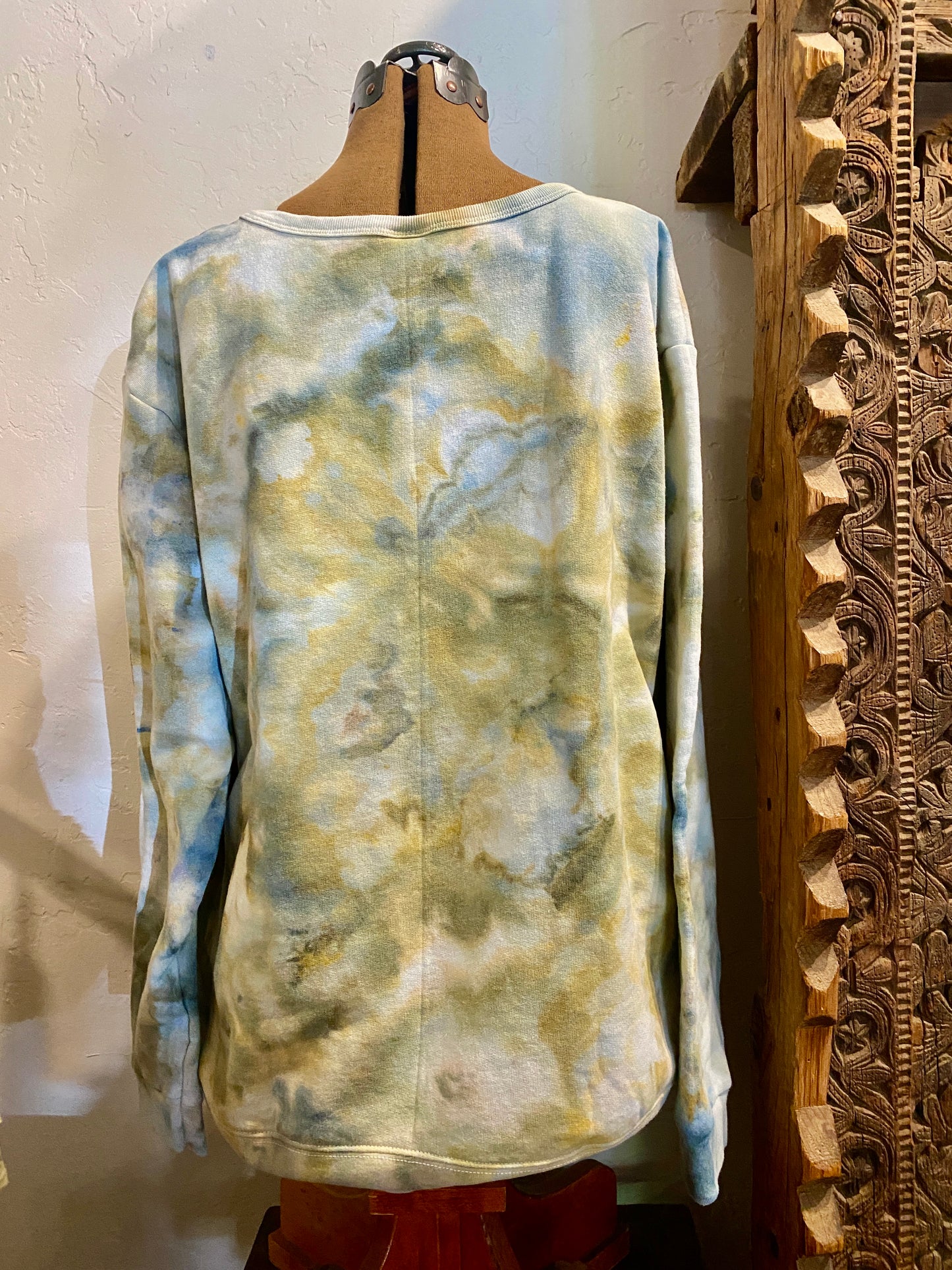 Blue Green Agate Dyed Sweatshirt XL SW010