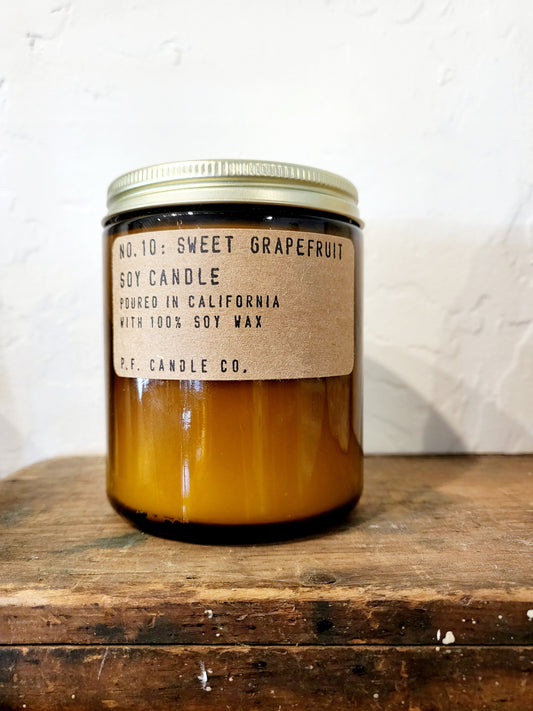 PF Candle No 10 Sweet Grapefruit 7.2 oz