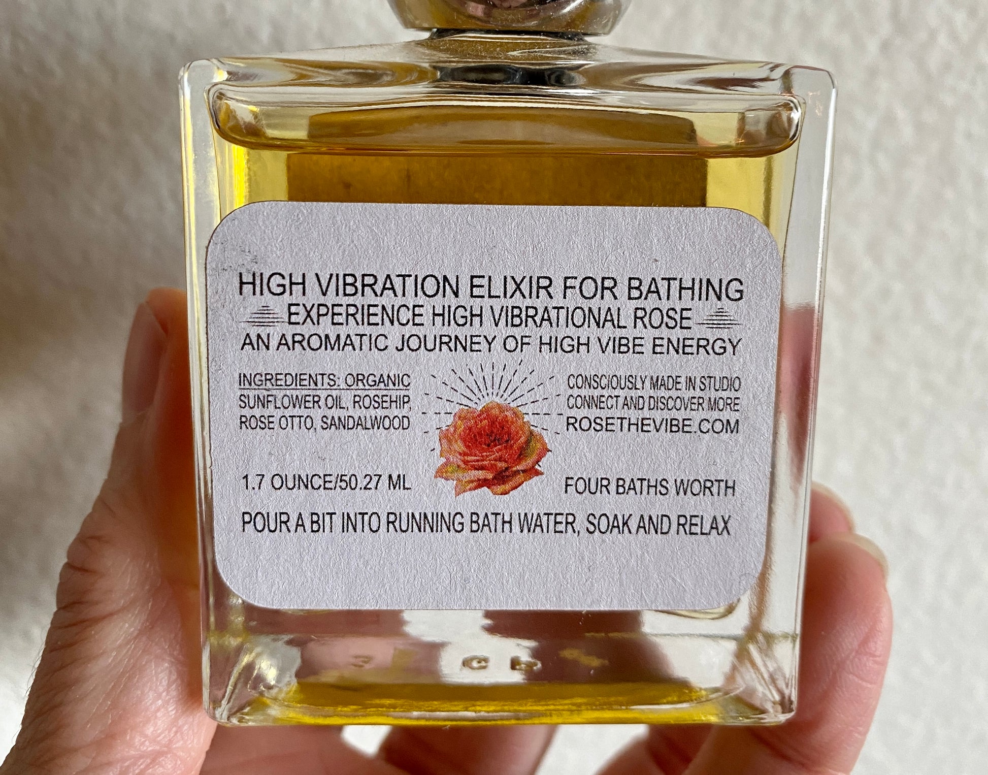 Rose the Vibe Bathing Elixir Sea + Green Rose the Vibe Bathing Elixir Sea + Green